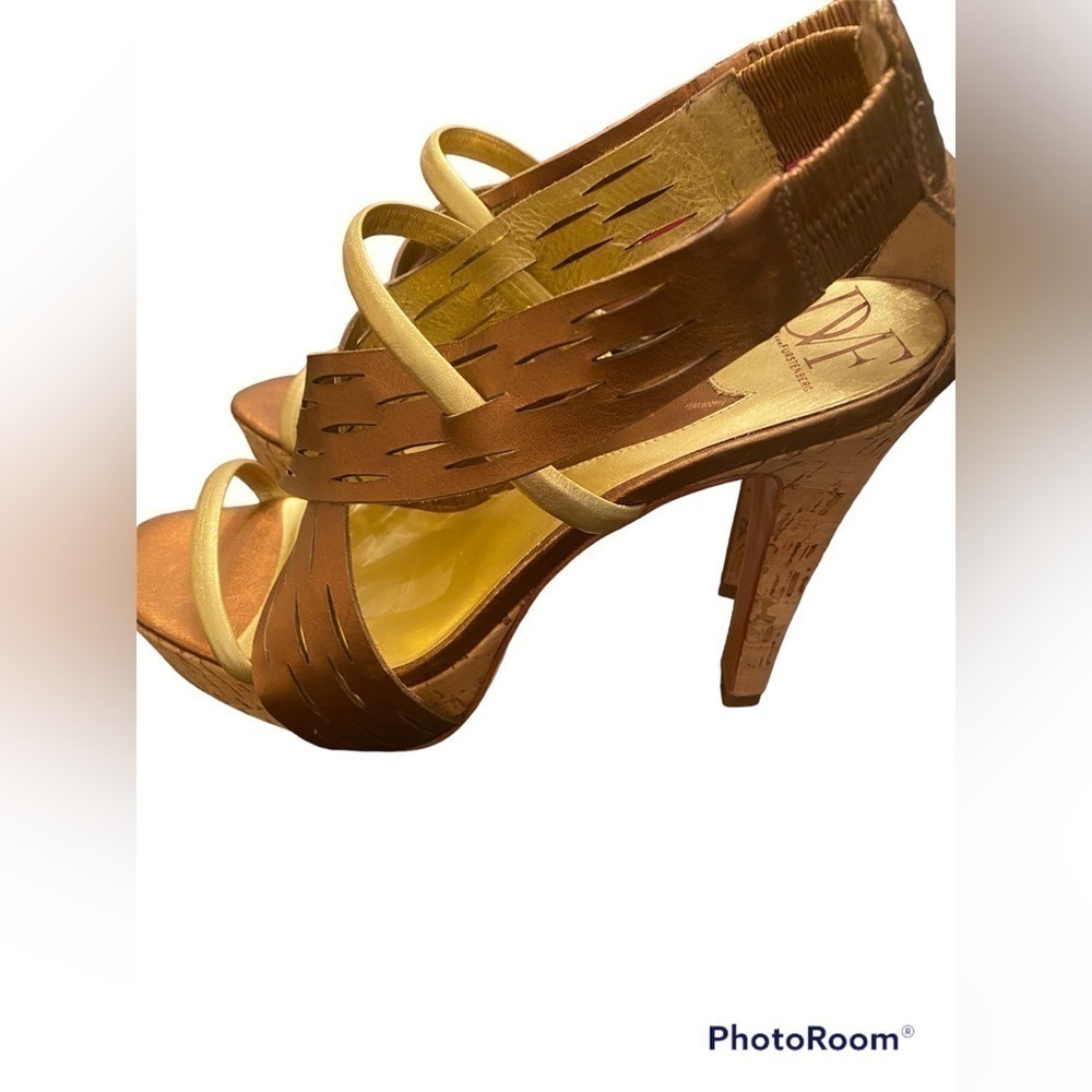 DIANE von furstenberg paola metallic heels
